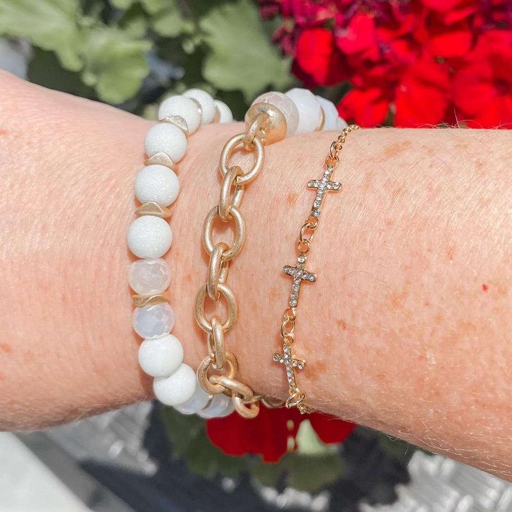 NEW Gold Cross Bracelet - Picture 6 of 9
